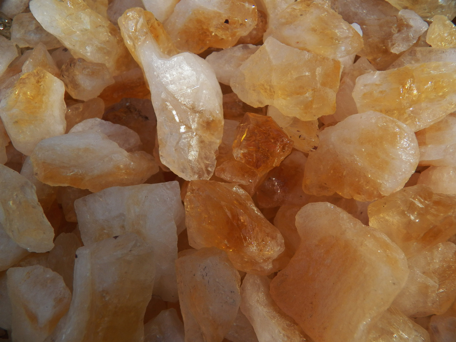 500 Carat Lots of Citrine Points Rough – Plus a FREE Faceted Gemstone