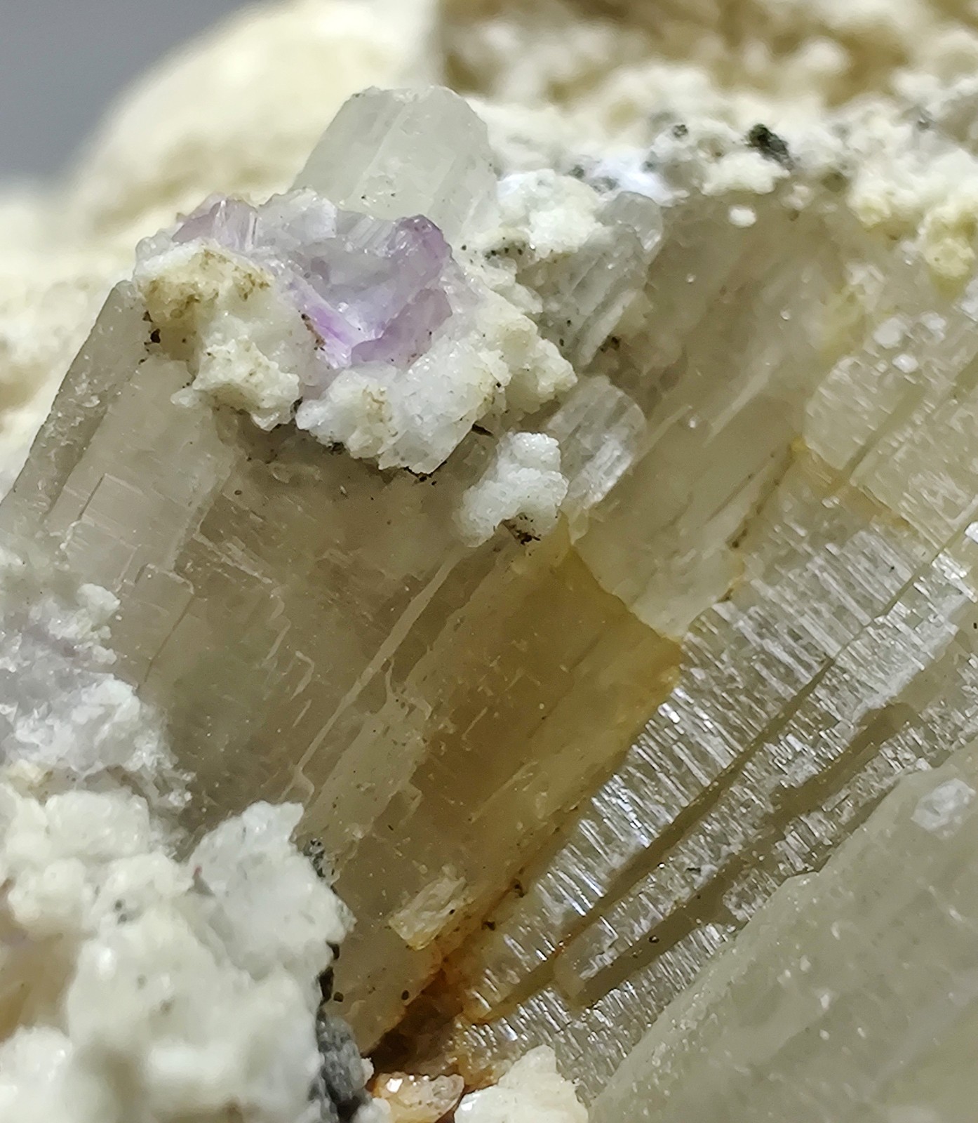 Excellent Witherite specimen, Peach UV. Minerva Mine, Illinois. 213 grams.