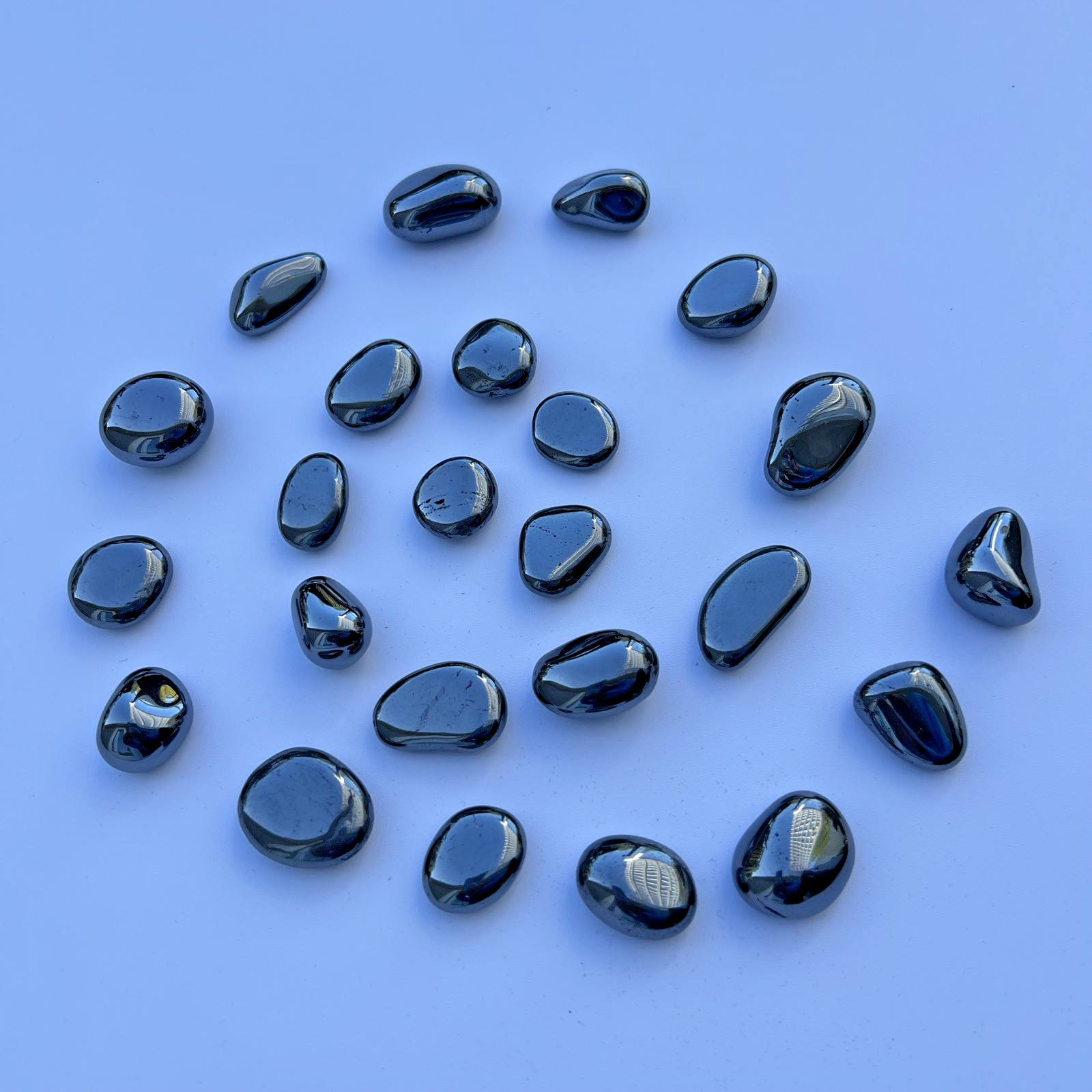 Lot Crystal GemStones Hematite Tumbled Storage Bag 24 count Healing 1/2″ -1″
