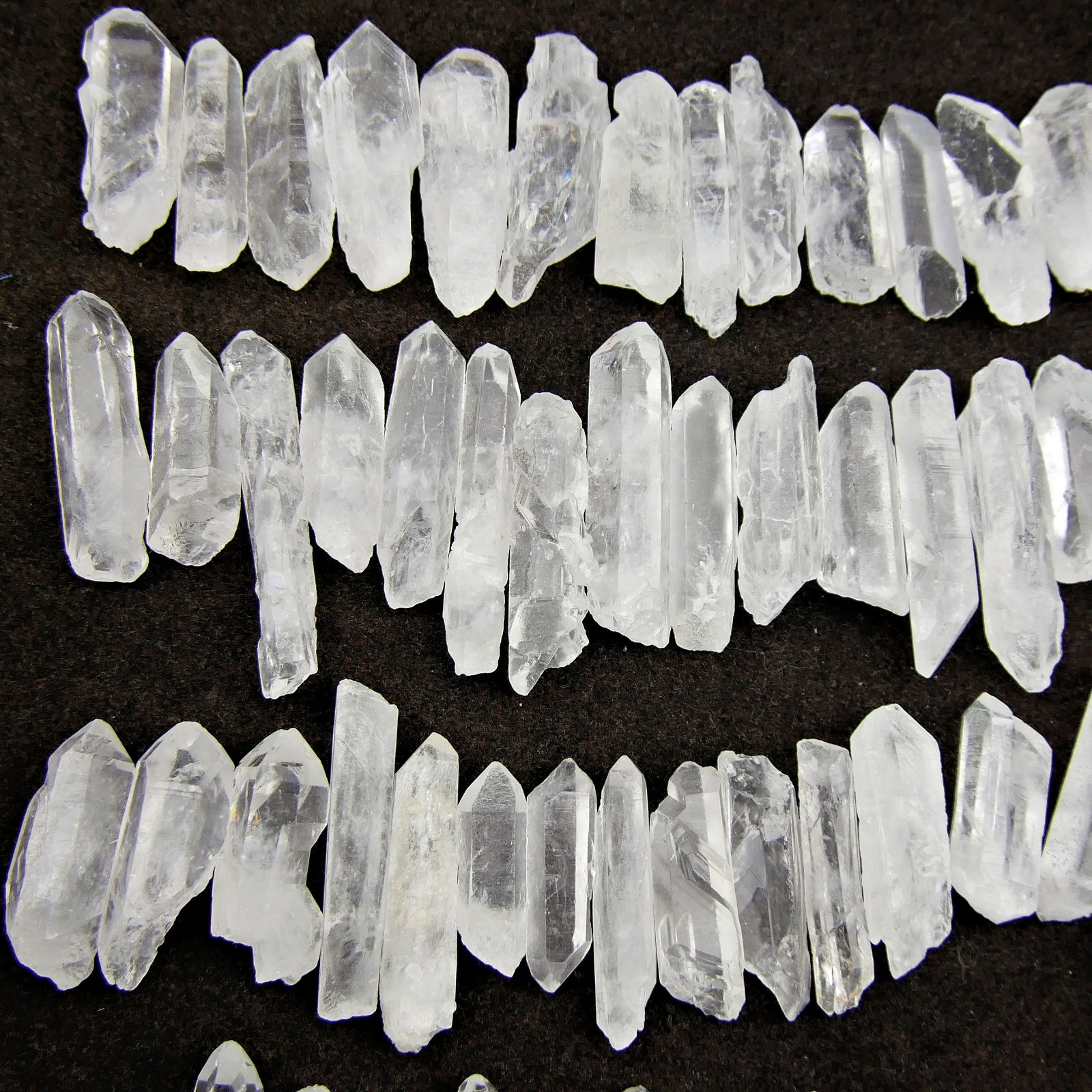 100PCS Natural Raw Clear Quartz Crystal Points Rough Wand Healing Stone Bulk Lot