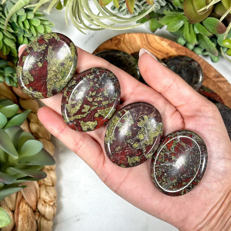 Natural Dragon Bloodstone Jasper Worry Palm Pocket Stone Rocks Crystal Specimen