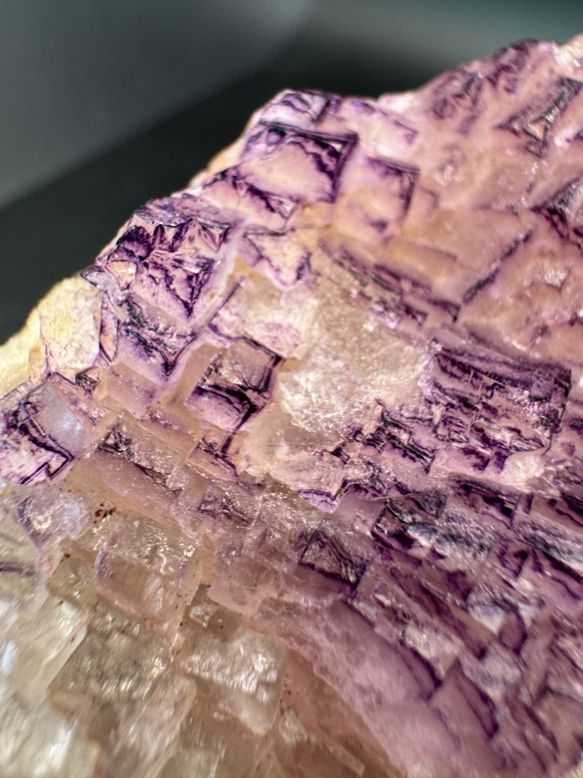 6494 NEW Database Fluorite Purple Triangle Yun Nan 125g