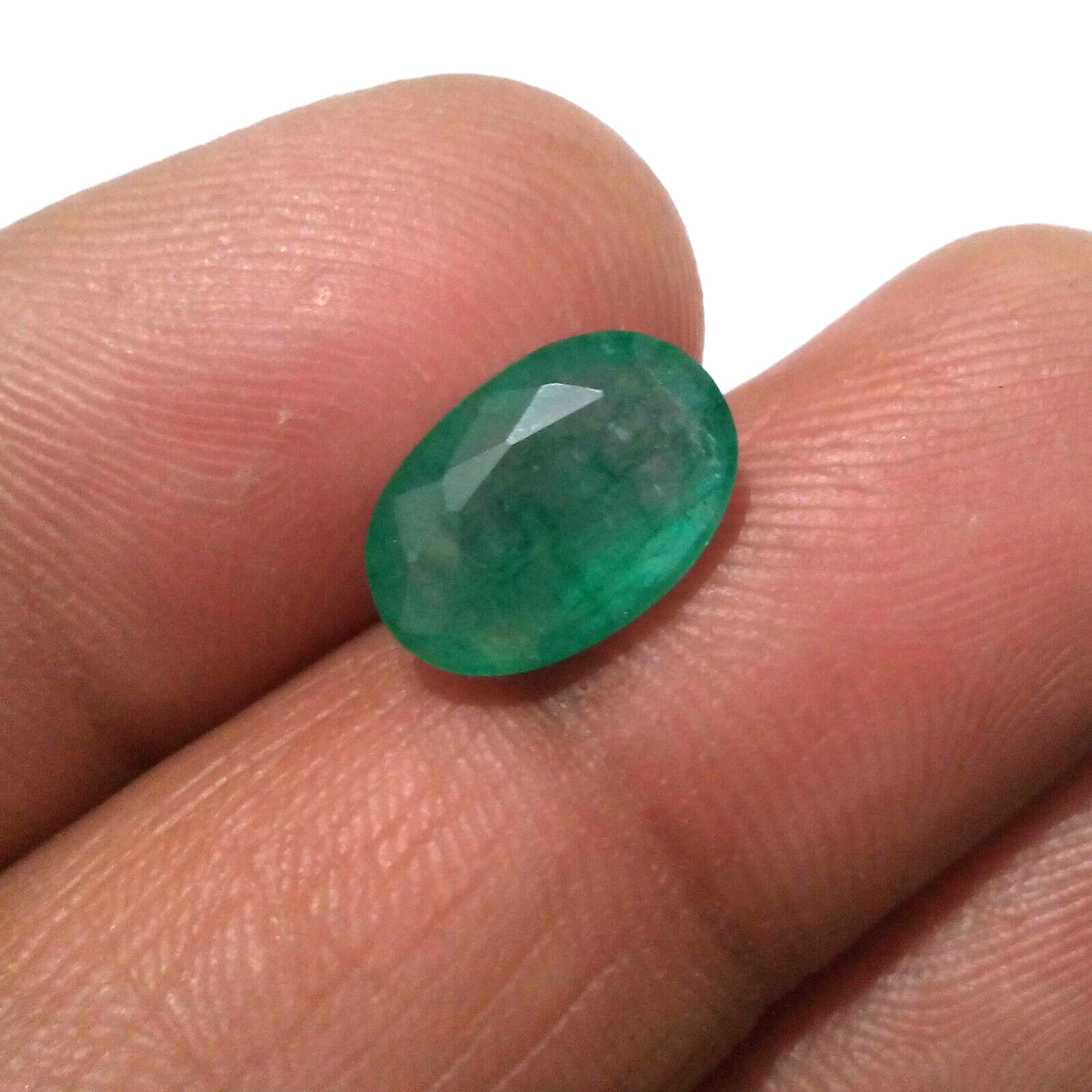 Fabulous Green 3.90 Crt Zambian Emerald Pretty Faceted Oval Shape Loose Gemstone