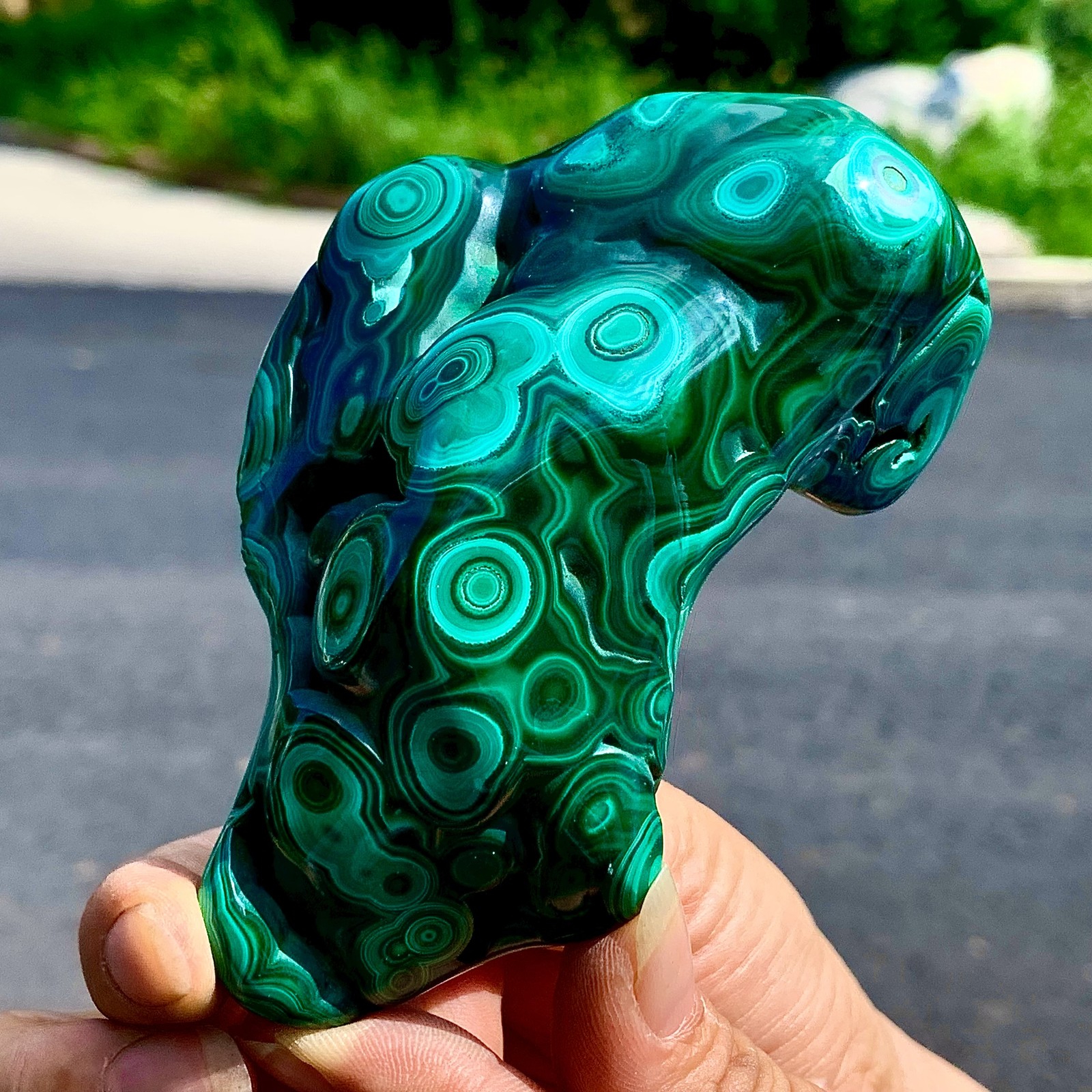 266G Natural glossy Malachite transparent cluster rough mineral sample