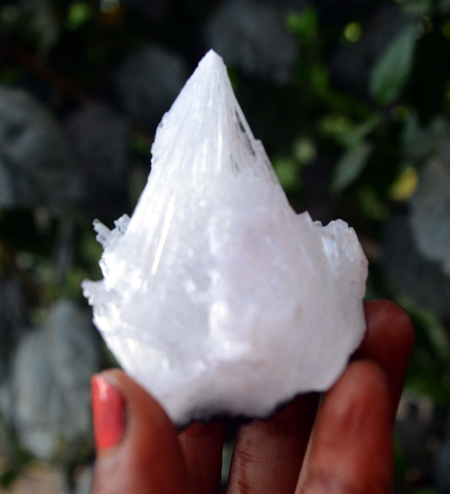 scolecite spray w/ stilbite minerals specimen j-7