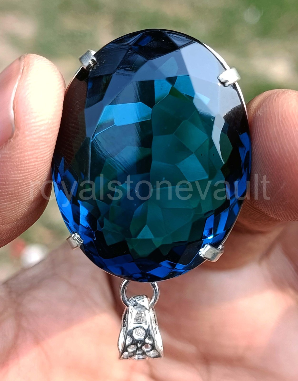 110.00 Ct Natural Tourmaline Oval Shape Pendant 925 Silver Free Chain IGL 6FHM