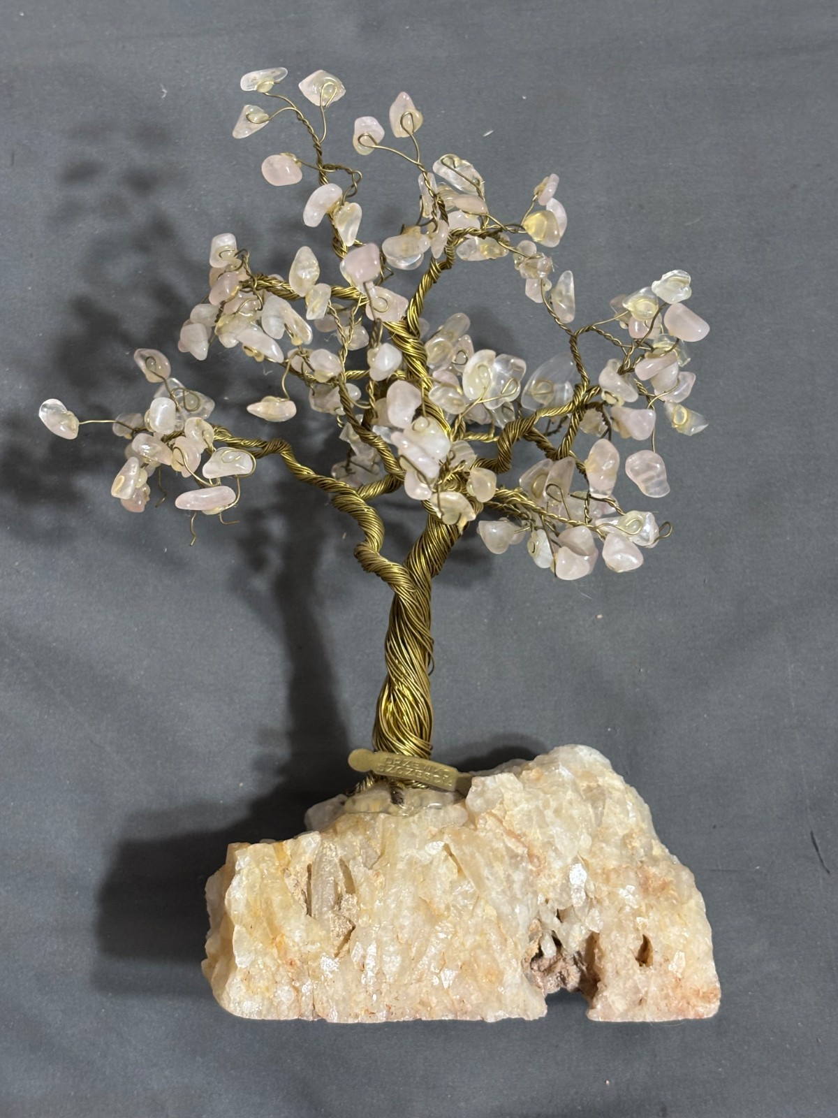 Poland DRZEWKO SZCZESCIA Brass wire & pink ROSE QUARTZ gem mineral CHIP TREE 8″