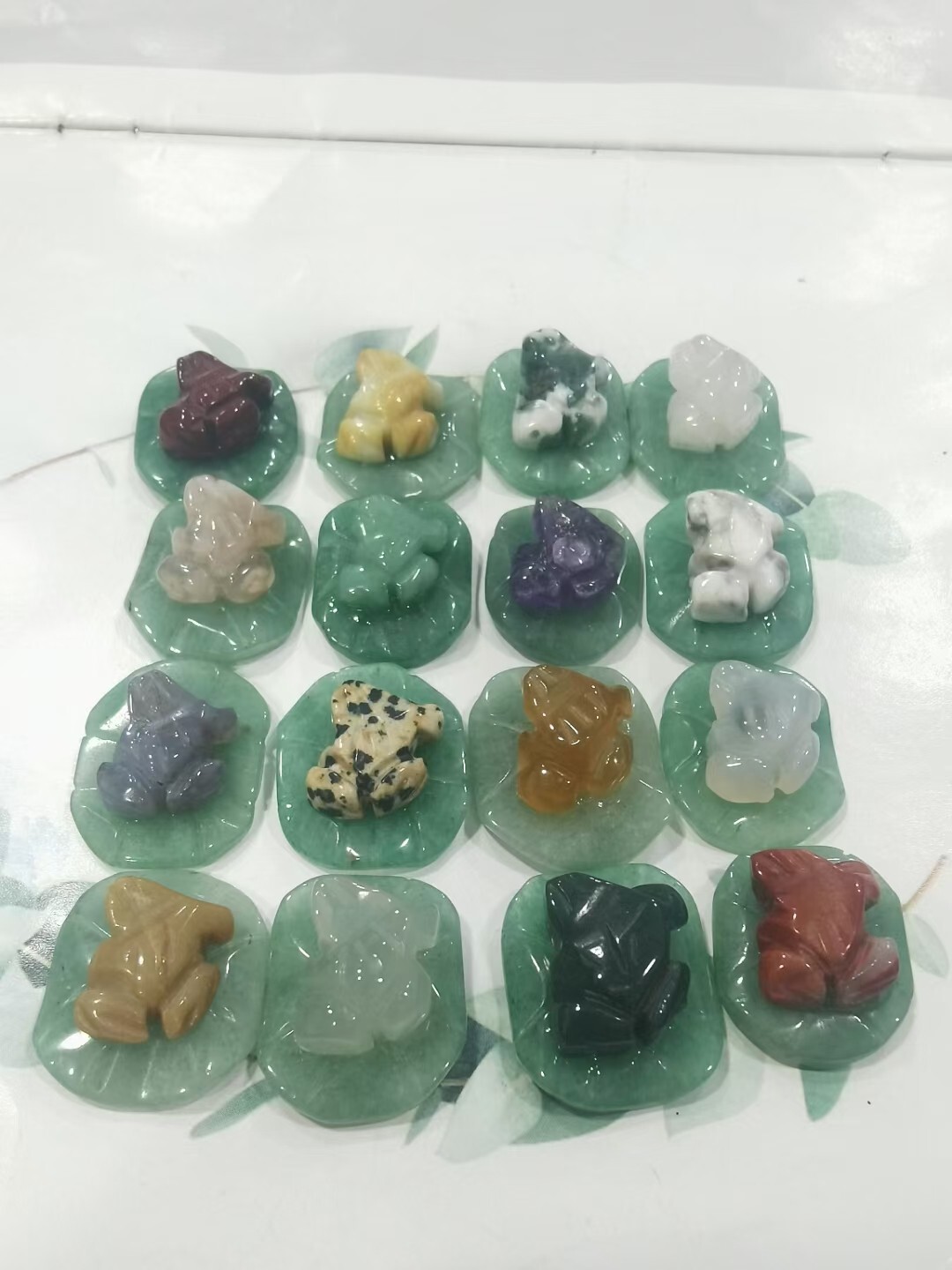 50pc Wholesale Natural mix Quartz carved crystal frog skull reiki healing random