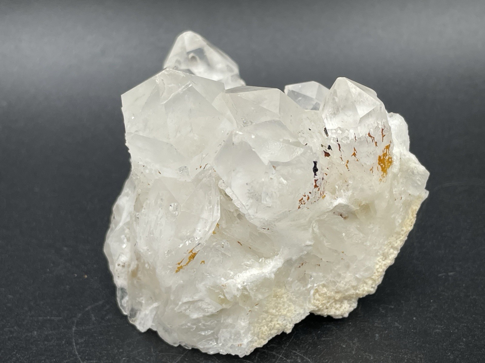 Clear Quartz Cluster 148g