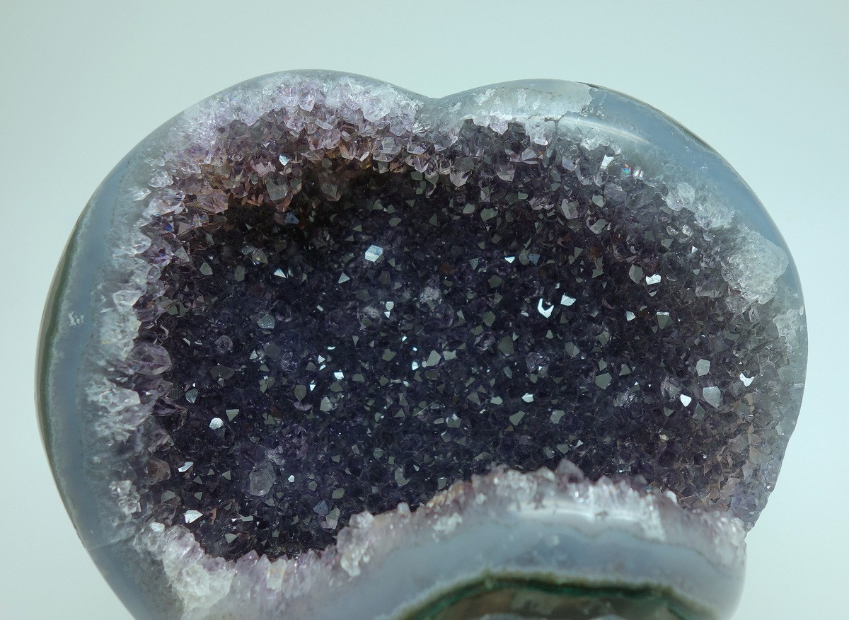 Amethyst Crystal Heart Stone Carving Uruguay