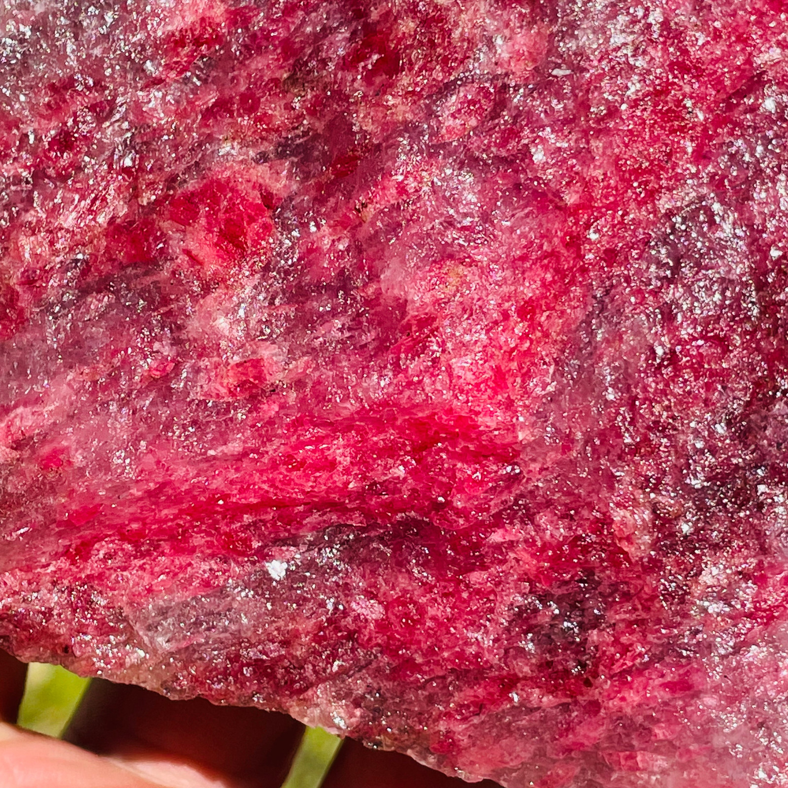 705g Natural Pink Red Rhodonite Quartz Crystal Gemstone Rough Specimen Healing