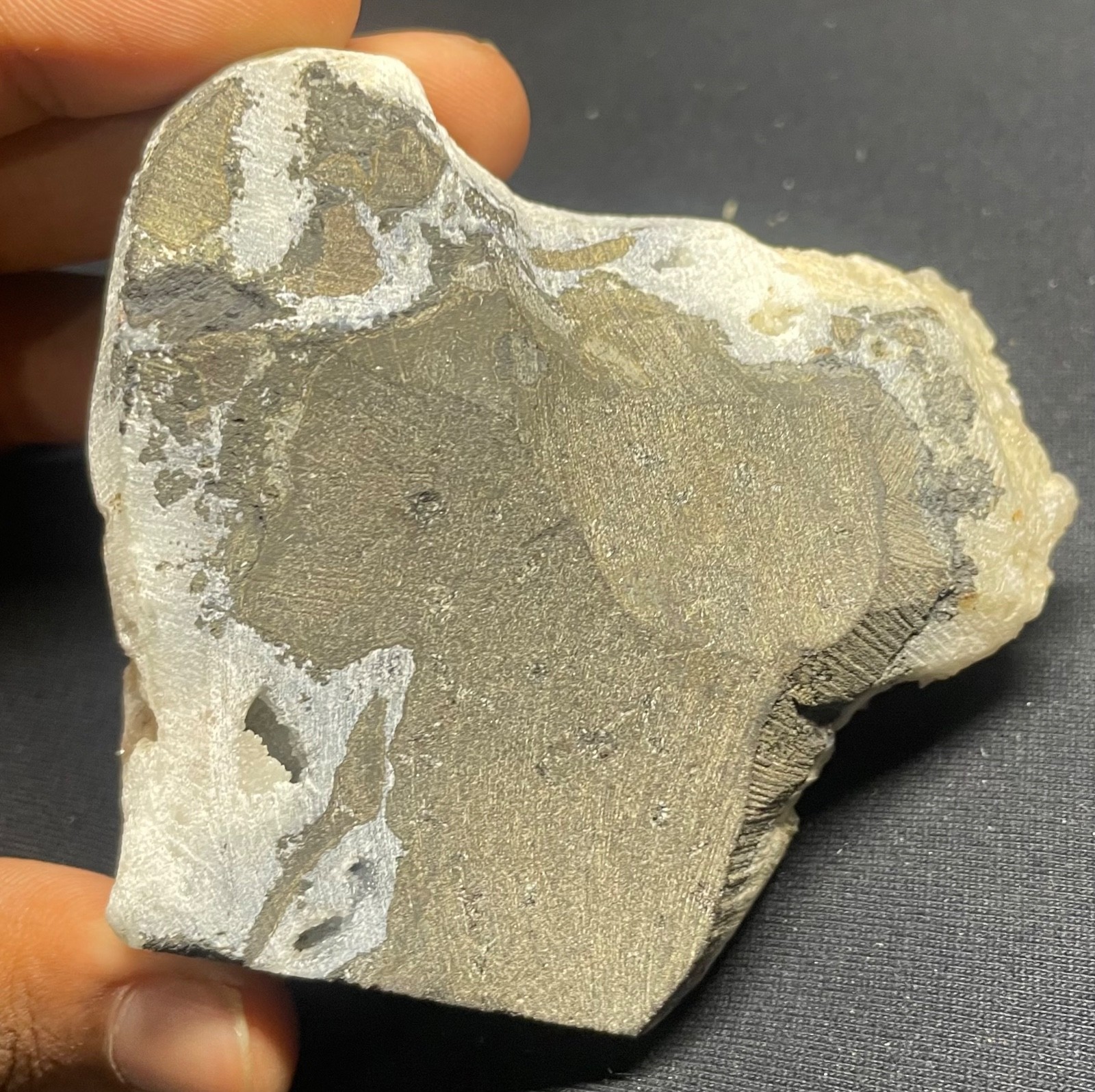 APPOLLITE NATURAL CRYASTALS ALSO STIBITE NATURAL STONE AND STUNNING CLUSTER