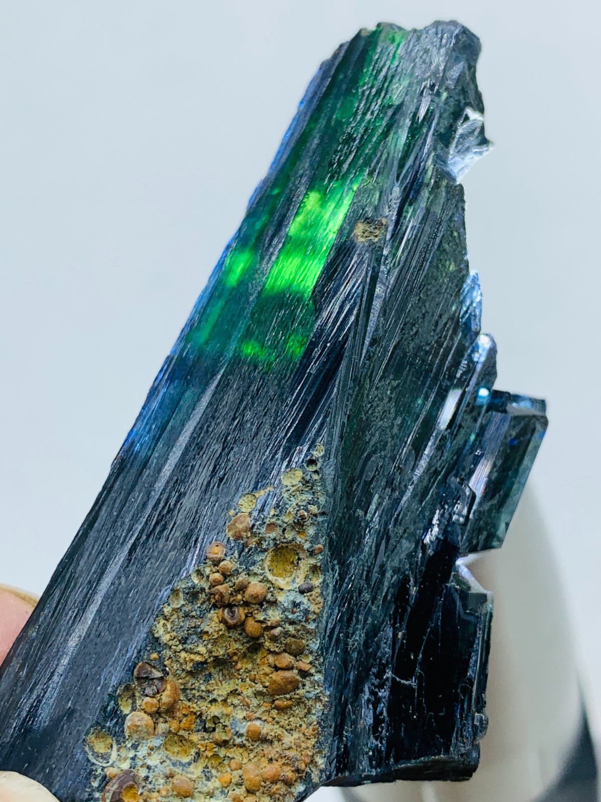 148ct 68mm TOP EXCELLENT BLUE GREEN VIVIANITE CRYSTALS Specimen FROM Brazil