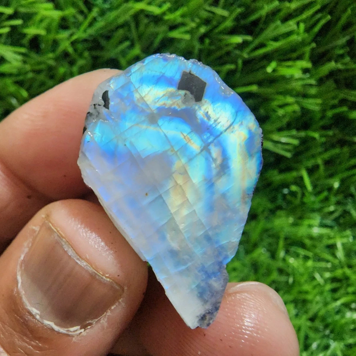 100% Natural Ultimate Rainbow Moonstone Raw 50 Crt Moonstone Rough Jewelry