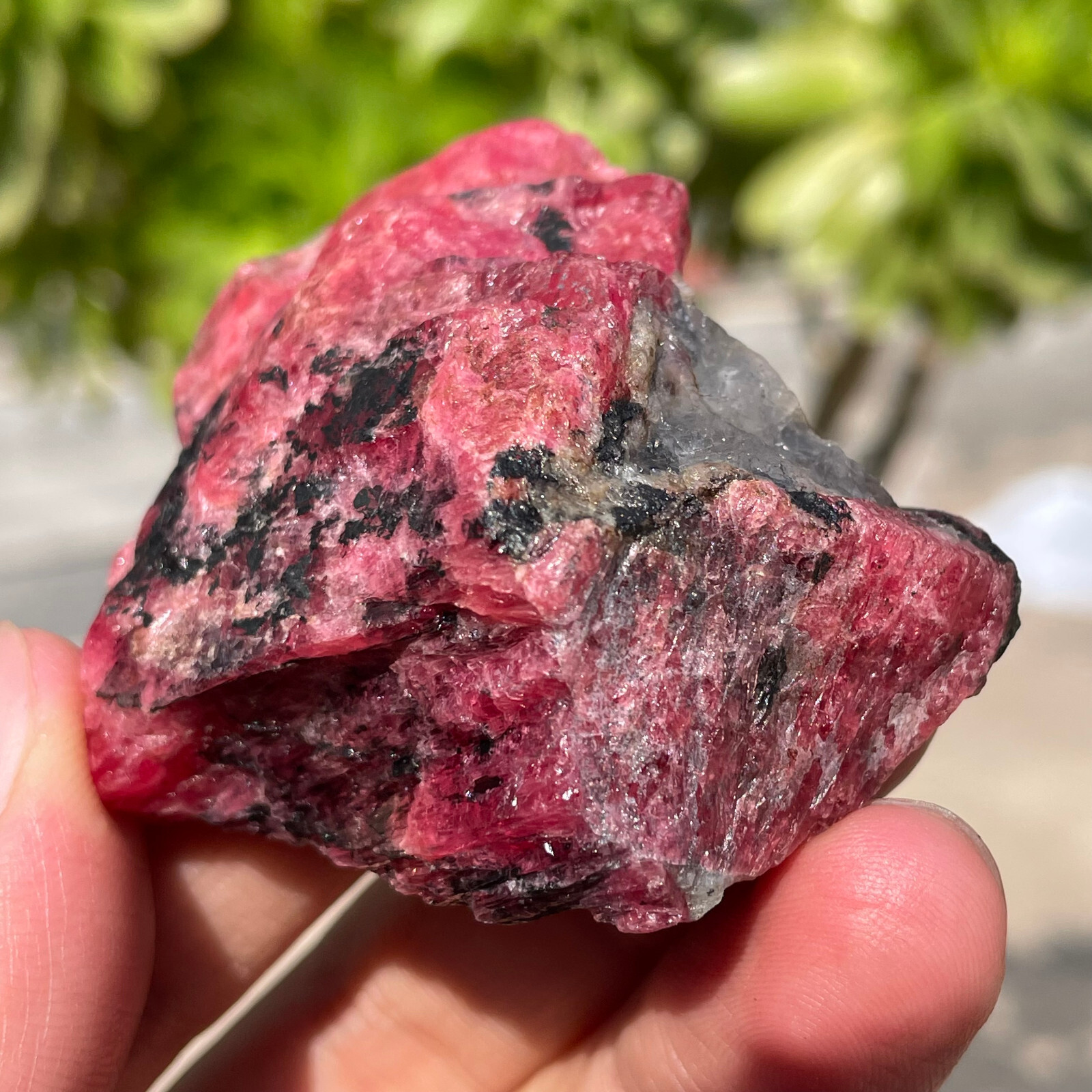 91g Small Rough Stone Natural Red Black Rhodonite Quartz Crystal Specimen