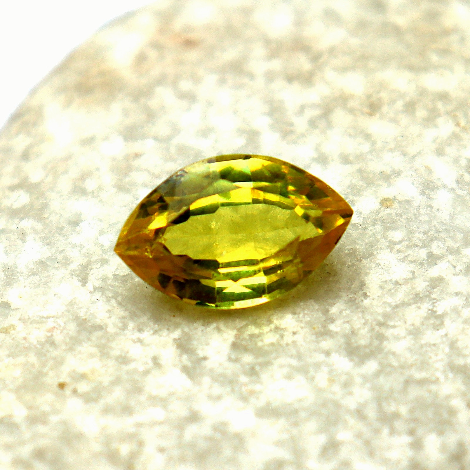 10 Ct AAA+ Gemstone Marquise Cut Yellow Sapphire GGI Certified Loose Gemstone