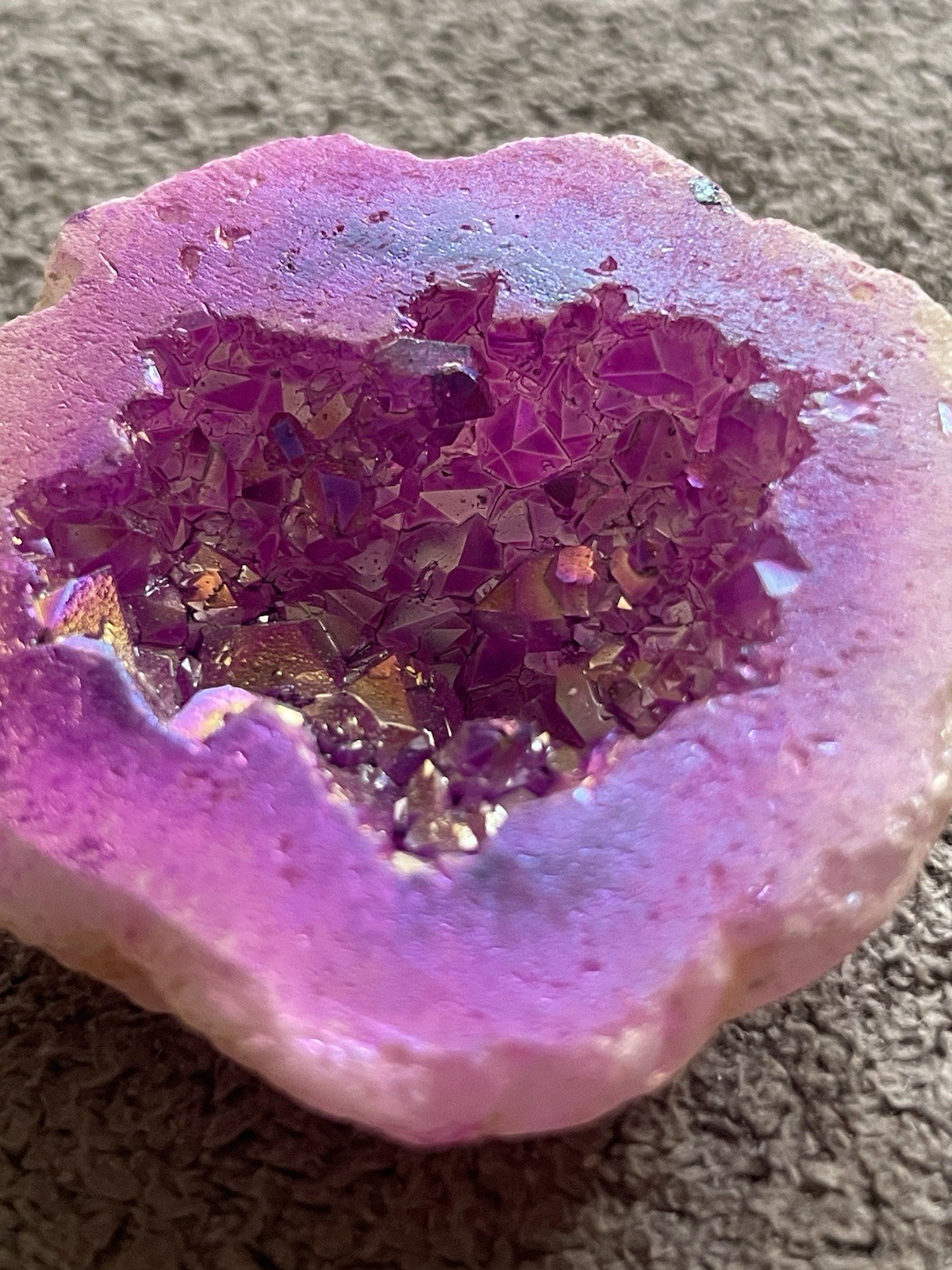 Morocco Aura Druzy Geode Crystal/Gemstone Pink 37G 2″