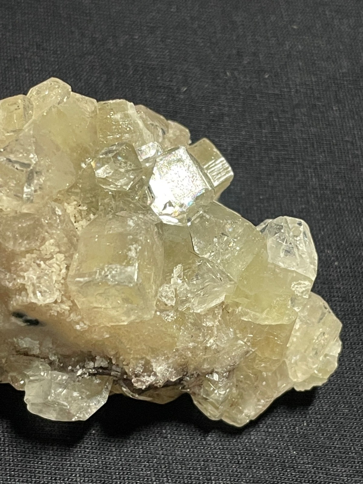 2 pieces Natural Apophyllite cluster crystal stone 143 gr 6x5x4 cm