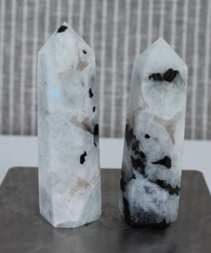 RAINBOW MOONSTONE POINT BUNDLE (2) POINTS INCLUDED 154 GRAMS