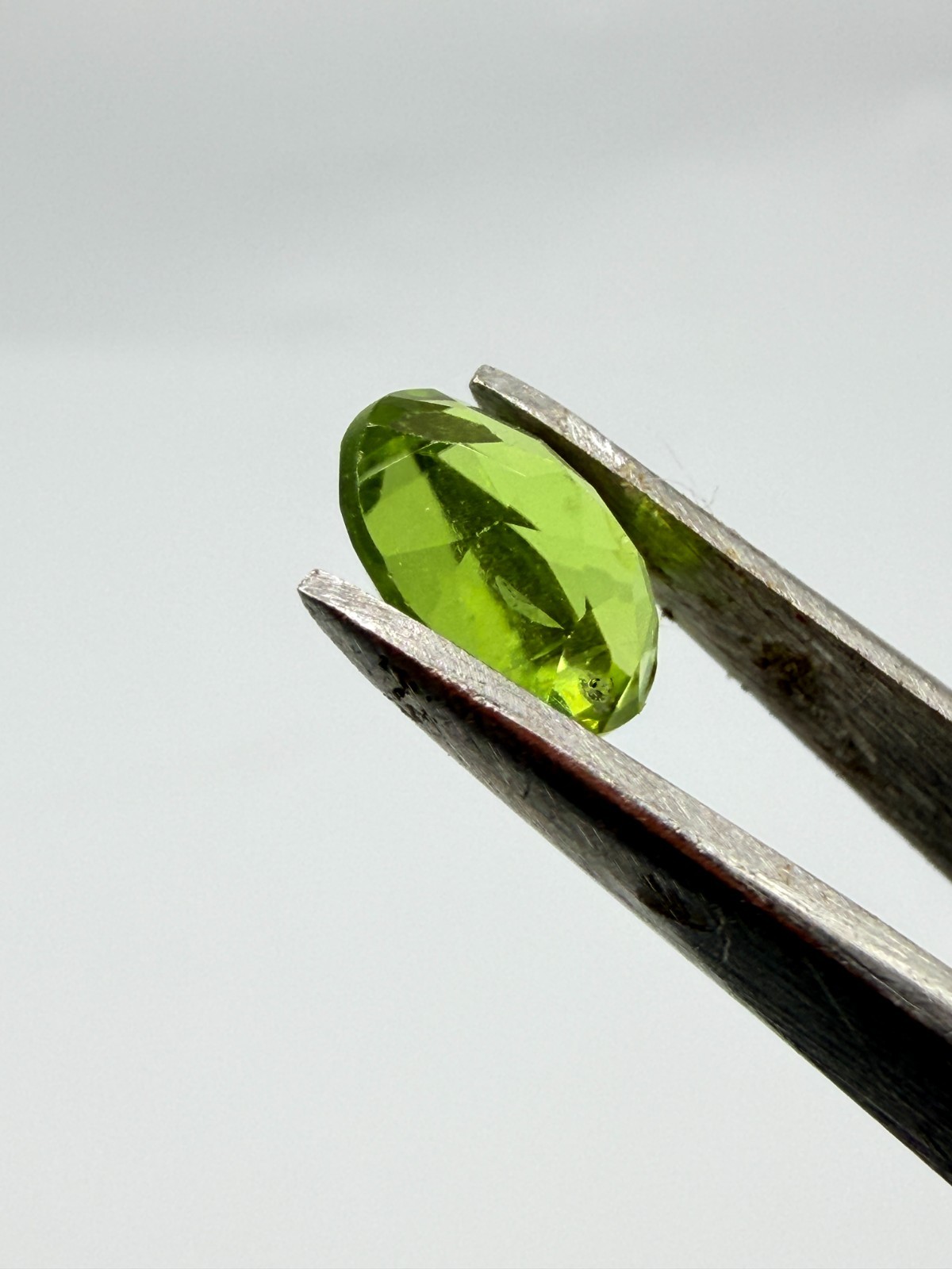 Natural-Peridot Oval Cut Loose Gemstone, Faceted Olive-Green Peridot for Jewelry