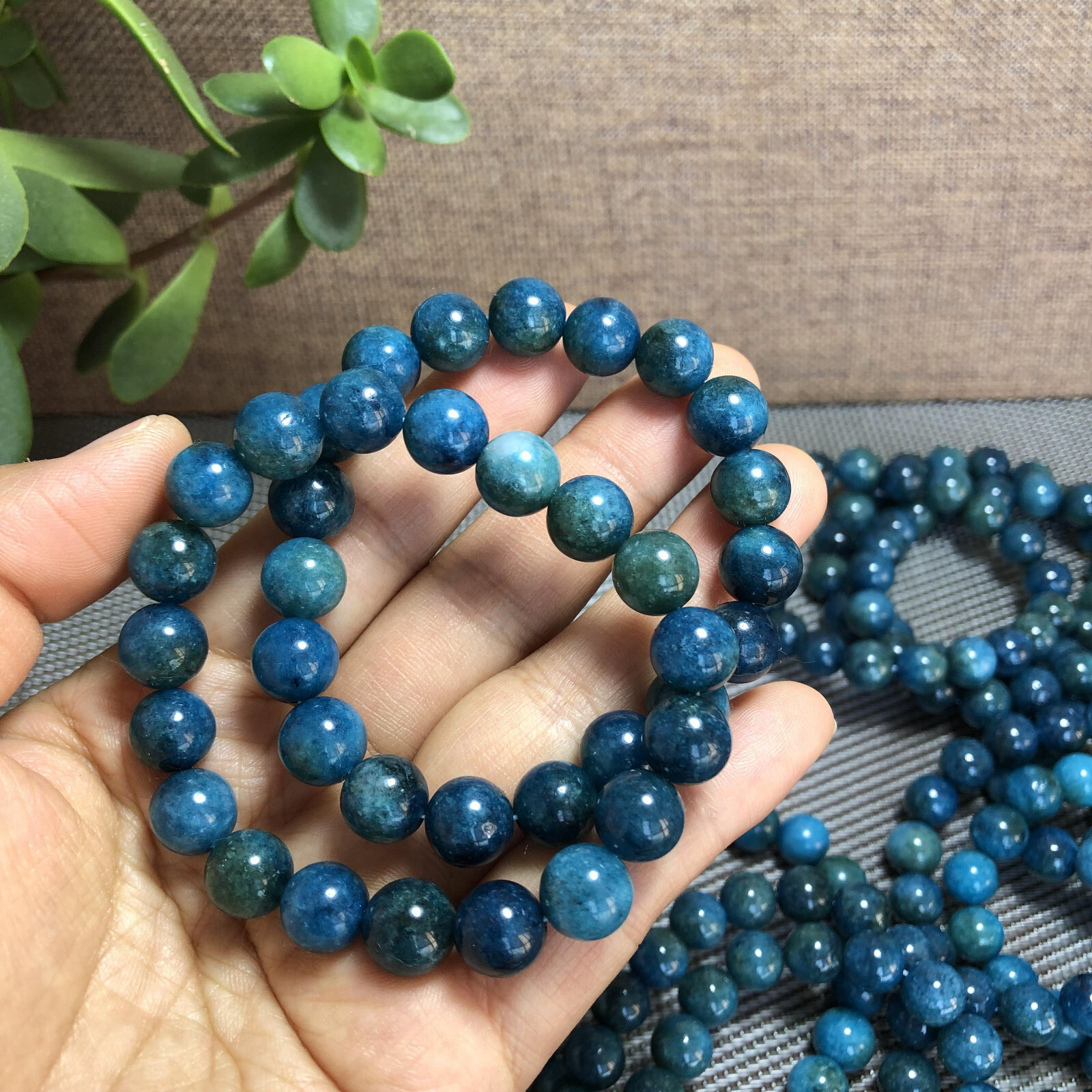 2pcs Natural Polished Apatite bracelets Crystal ball sphere Specimen 10mm A1280
