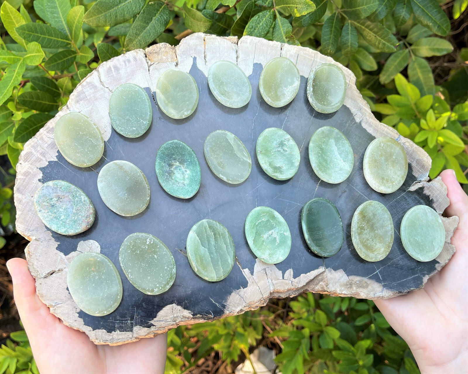 Green Aventurine Worry Stone (Smooth Polished Green Aventurine Palm Stone)