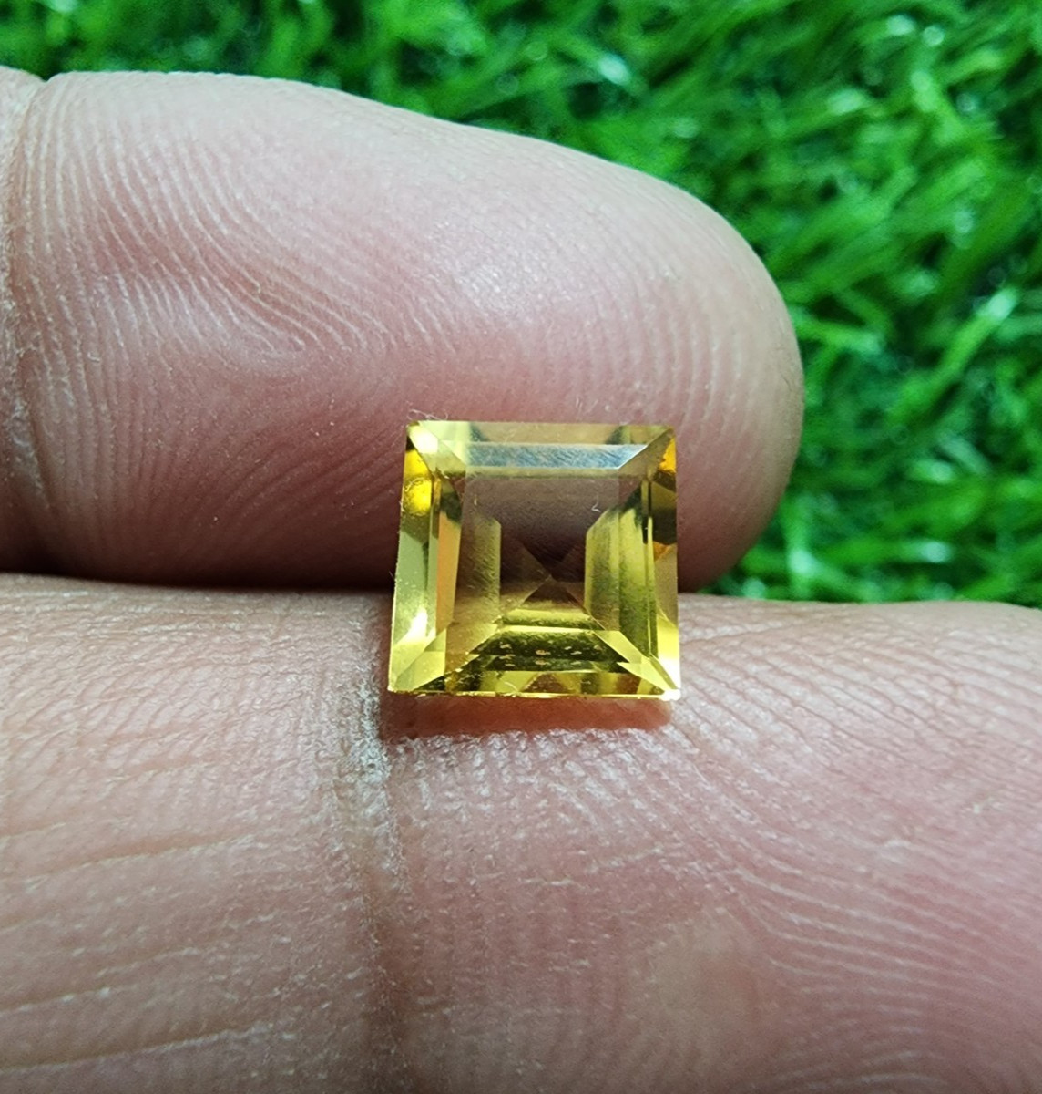 2Ct Top Golden Citrine Topaz Square Loose Gem Faceted Size (7.50X7.50×4.50 MM)