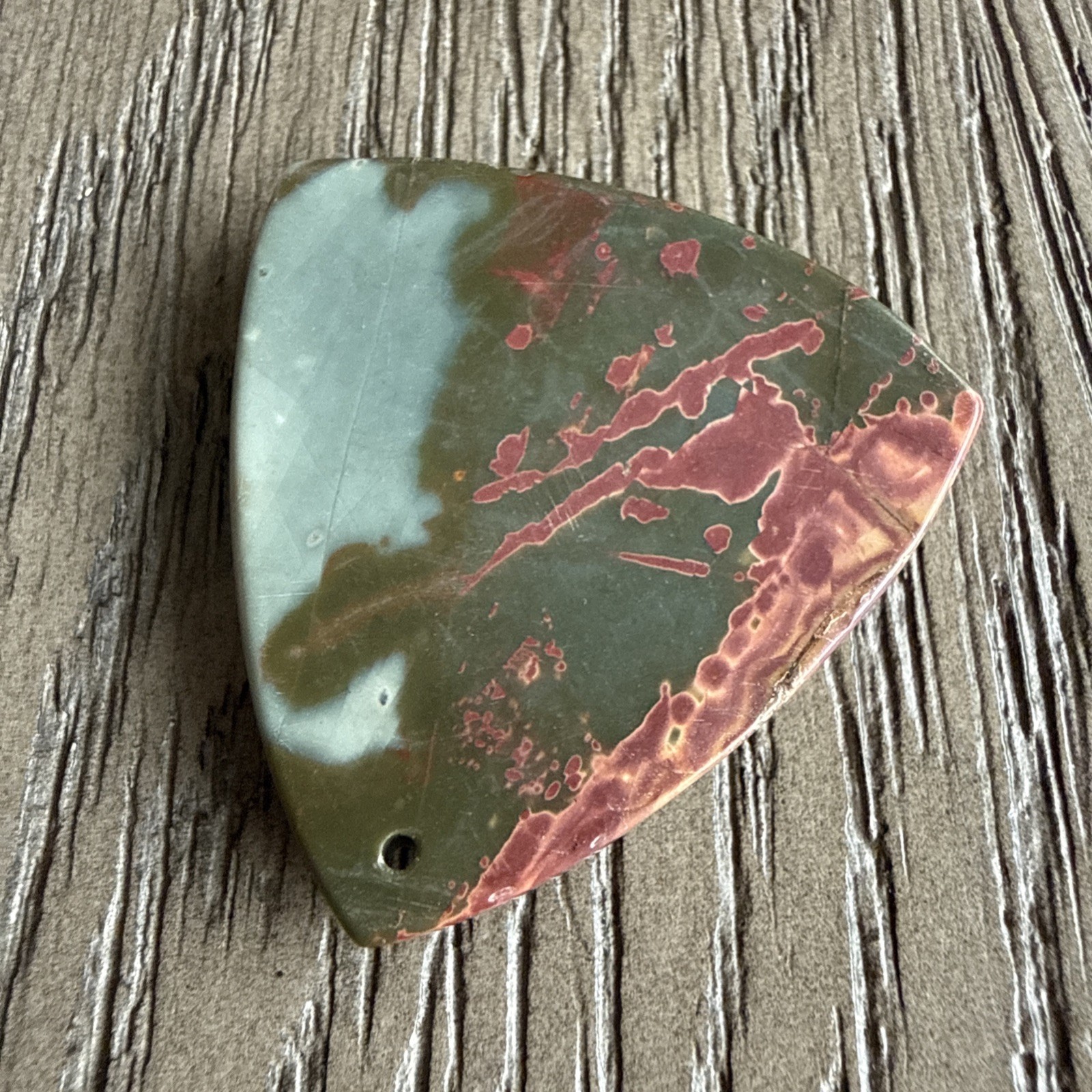 Beautiful Dragon Bloodstone Triangle Pendant – Item #226