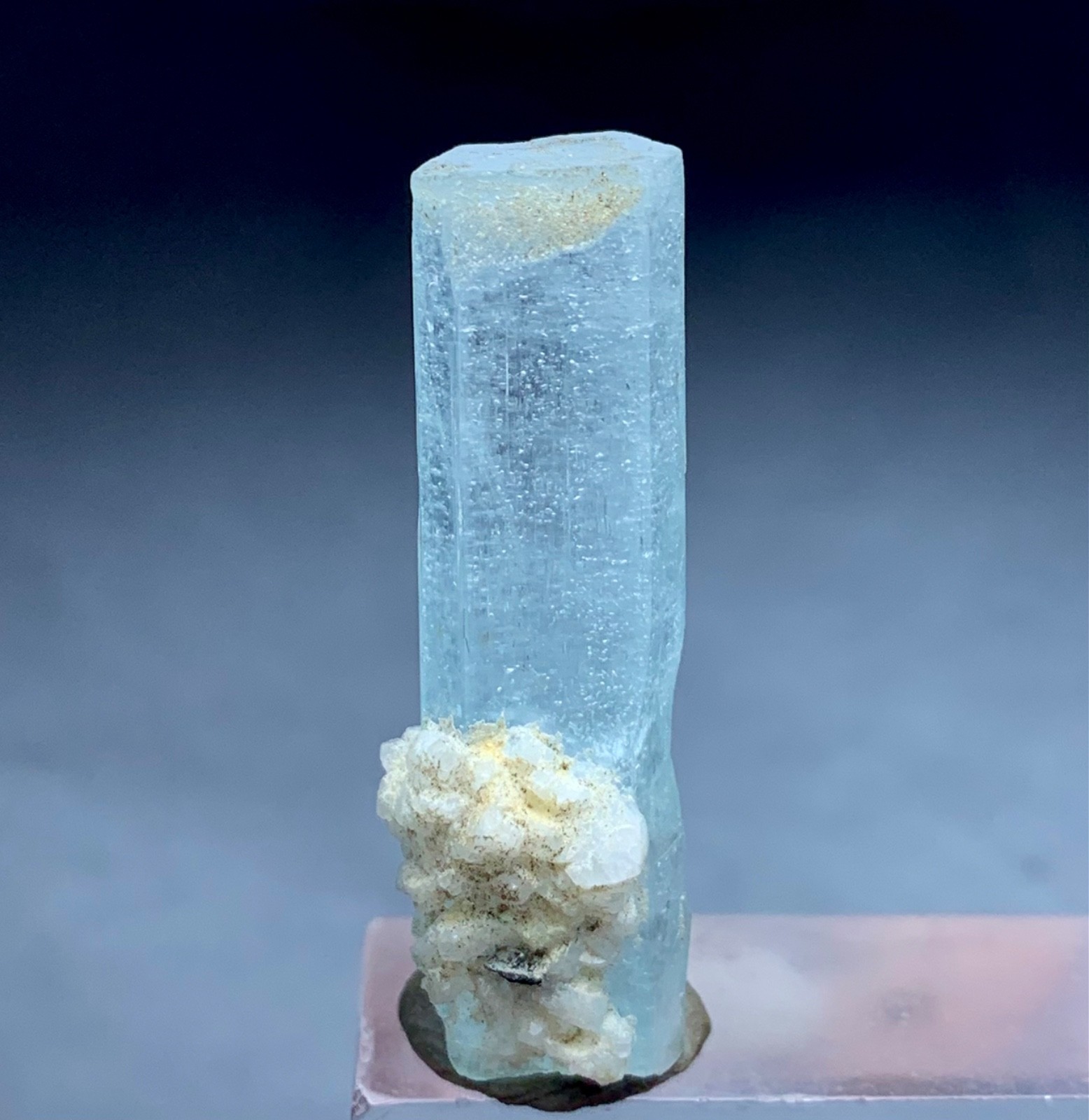 33 Carat Beautiful Sky Blue Natural Aquamarine Crystal Specimen From Pakistan