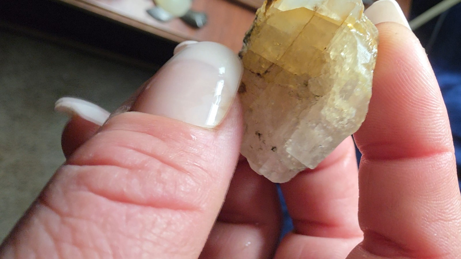 orthoclase feldspar Crystal Specimen Mineral 17.18g