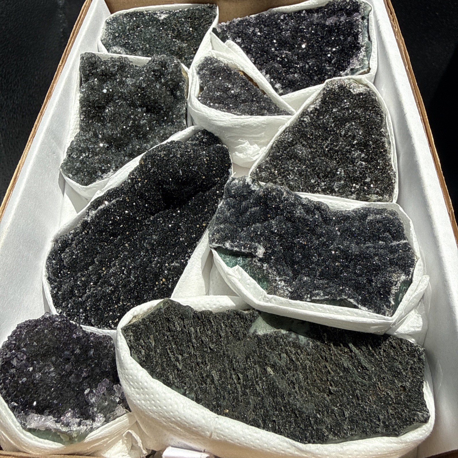 Natural Black Amethyst Zeolite Flat ! Whole Box! Crystals! Specimen! Collector!