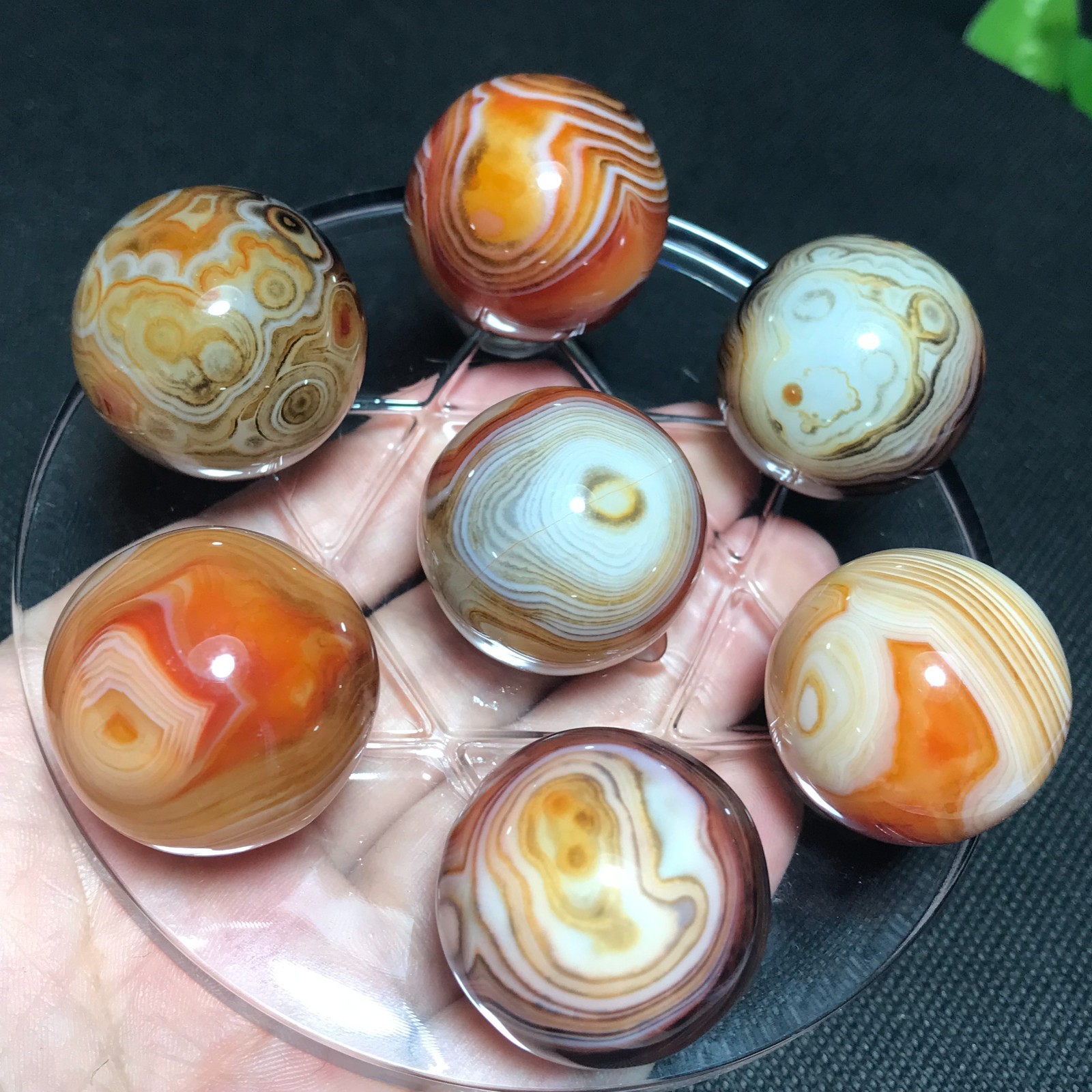 191g 7pcs 26mm Polished Silk Banded Lace Agate Ball Madagascar+base 477