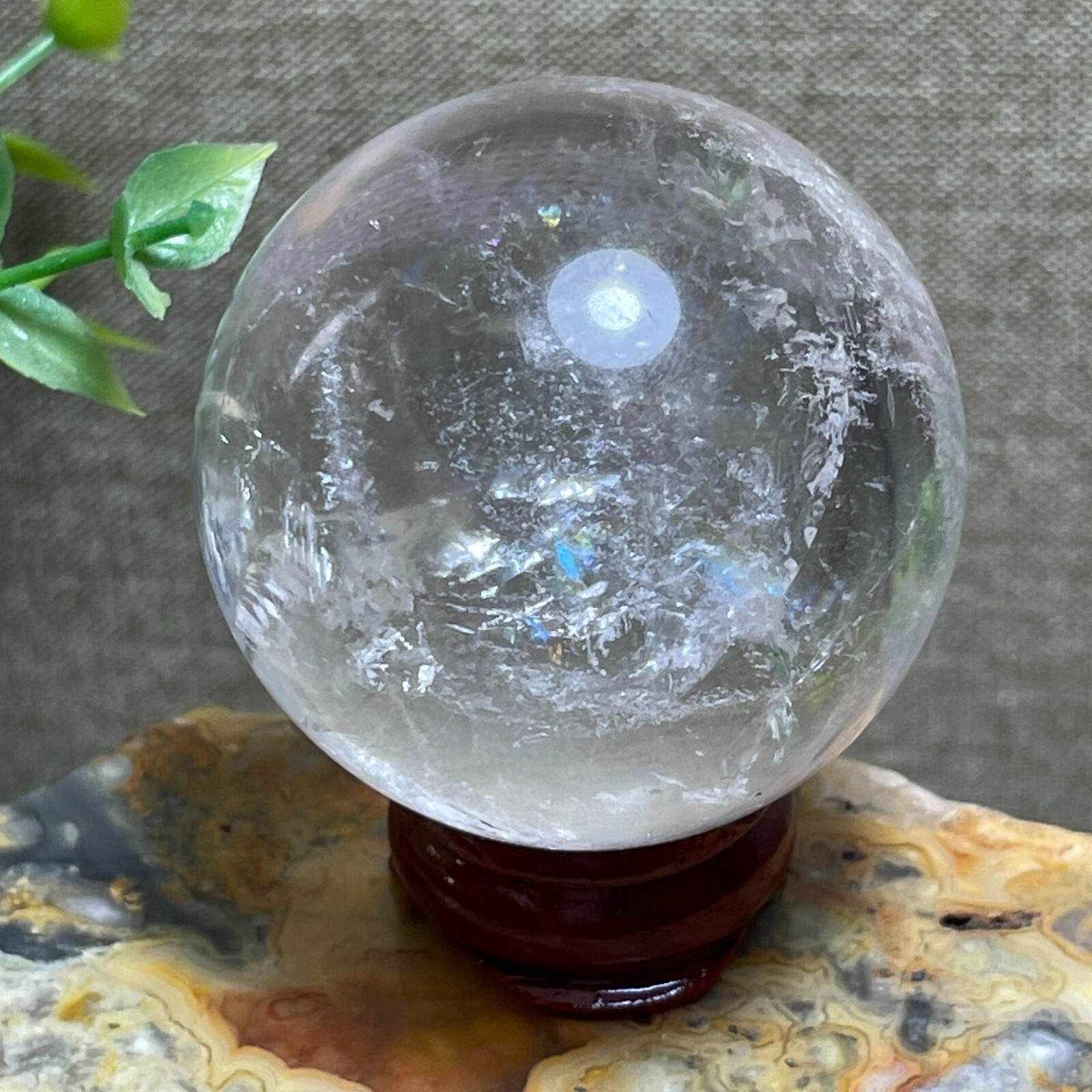 Natural White Crystal Clear Quartz Crystal Sphere Ball Healing rainbow 117g A2
