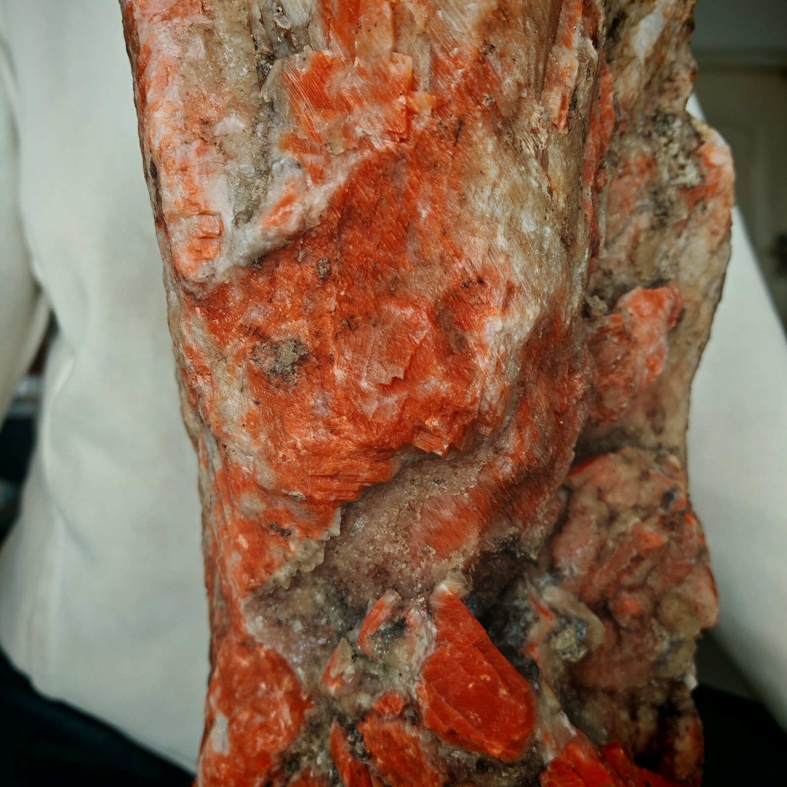 41.096LBNatural Sun Stone Sea Blue Treasure Symbiotic Primitive Stone Specimen