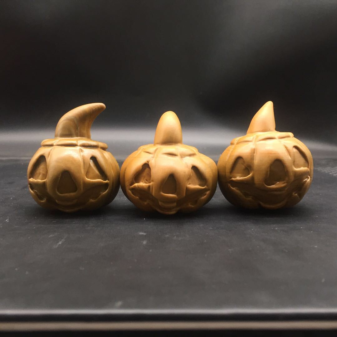 Natural Songhua Stone Quartz Crystal Carved Pumpkin Halloween Decora Healing 1Pc