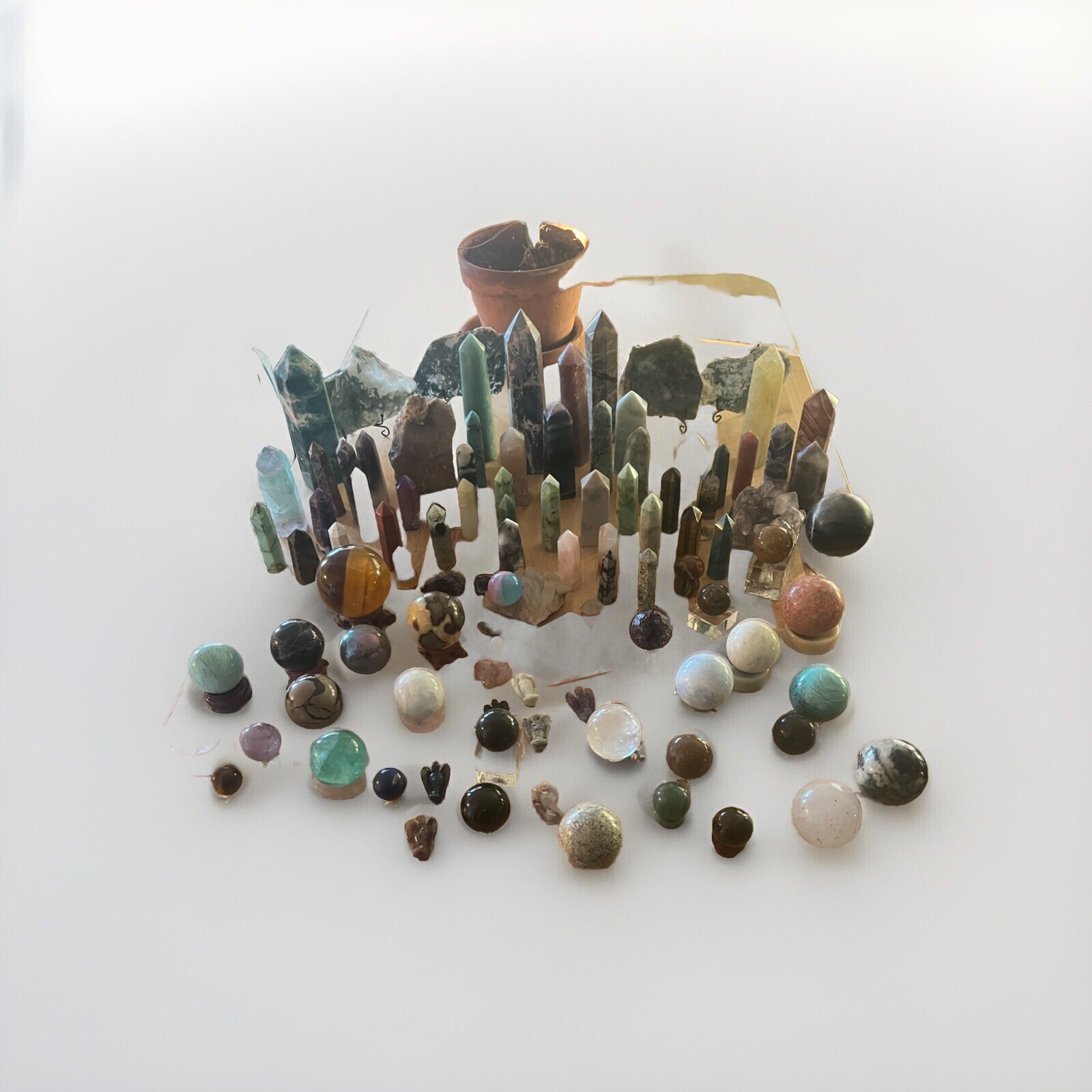 Crystal Scoop, Random Selection, Towers, Spheres, Palmstones | Gemstones Variety
