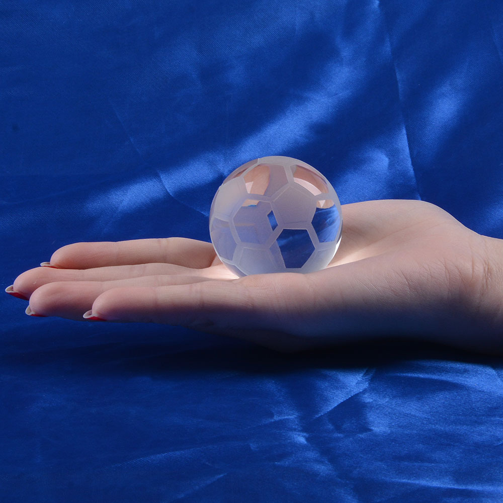 LONGWIN Crystal Glass Soccer Football Ball Sphere ORB 40-80mm Graduation Gift