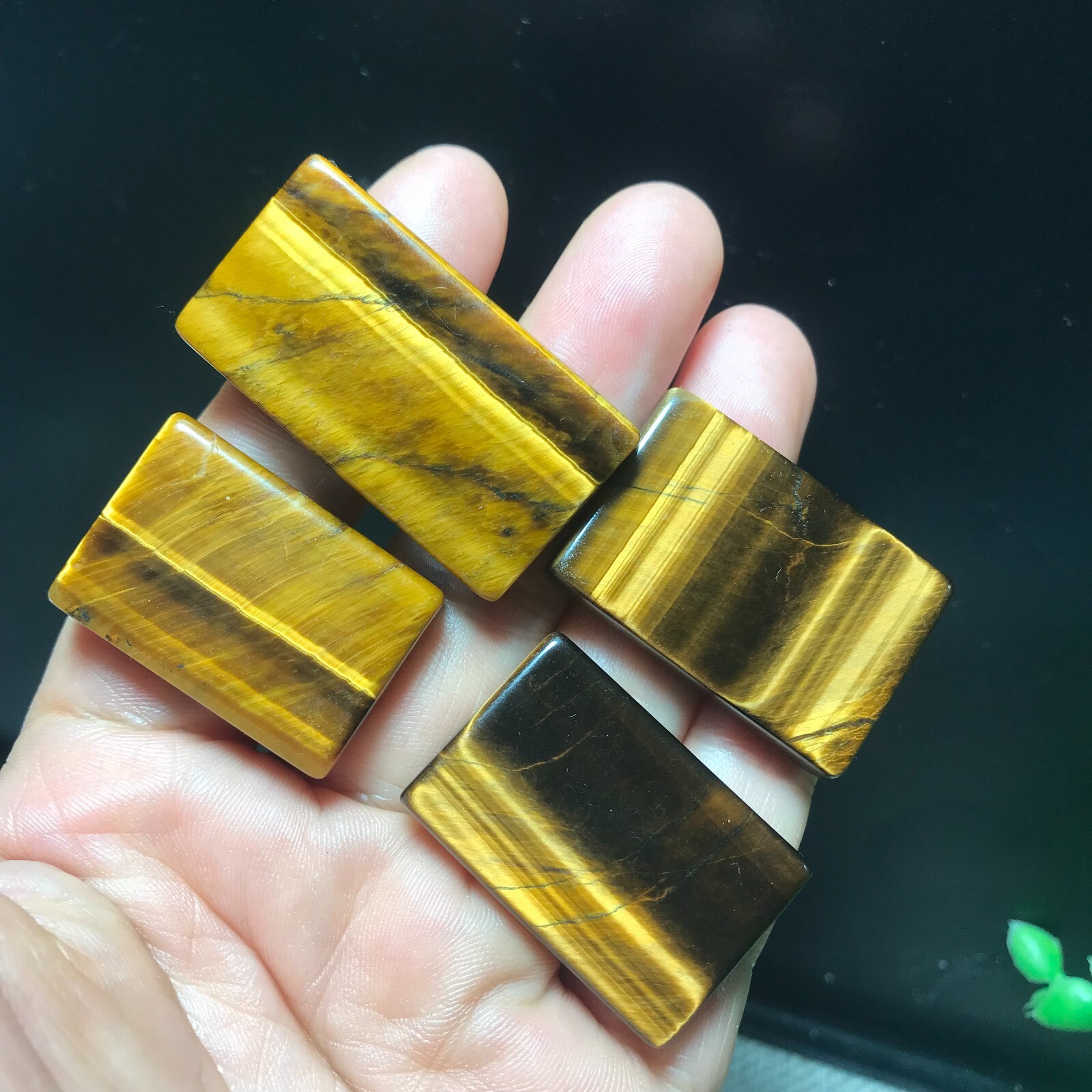 4pcs 51g Natural Tiger Eye Gemstone rectangular pendant 841