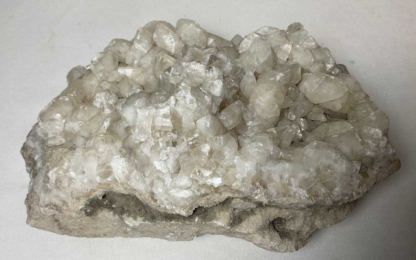 8 Ib 3 Oz Large Natural Quartz Crystal Cluster Specimen 9.5”x6”x4.5”
