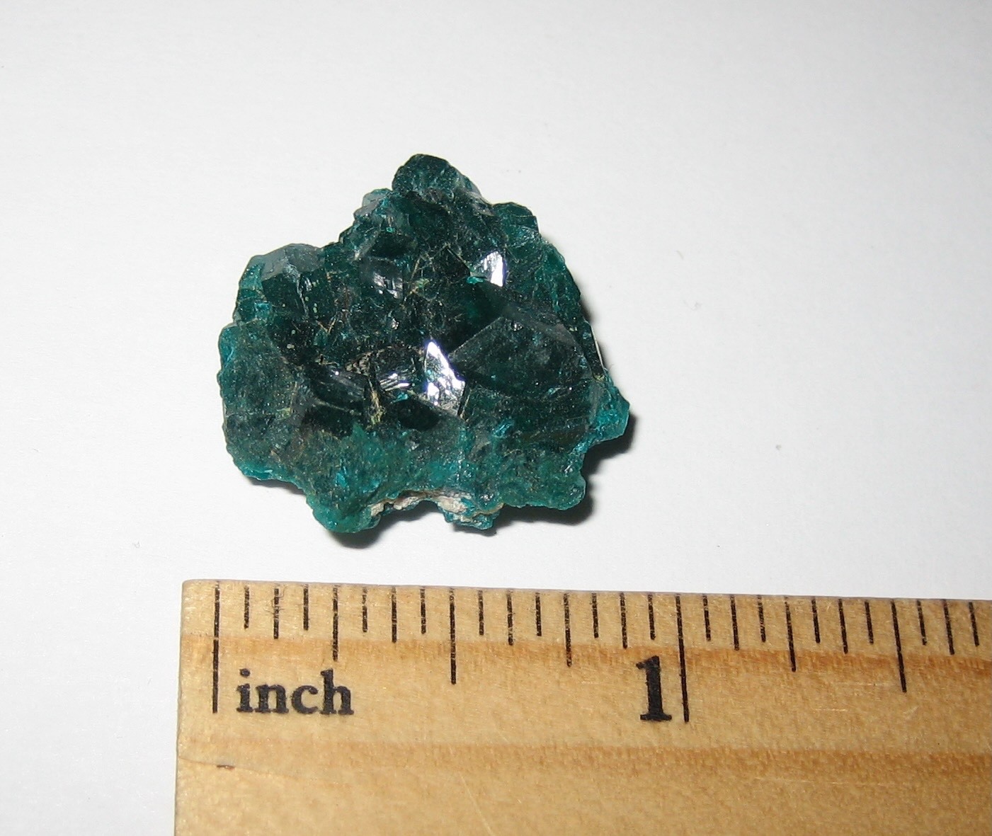 0.8″ BEAUTIFUL NATURAL ROUGH DIOPTASE CRYSTAL CLUSTER FROM THE CONGO 6.2grams *9
