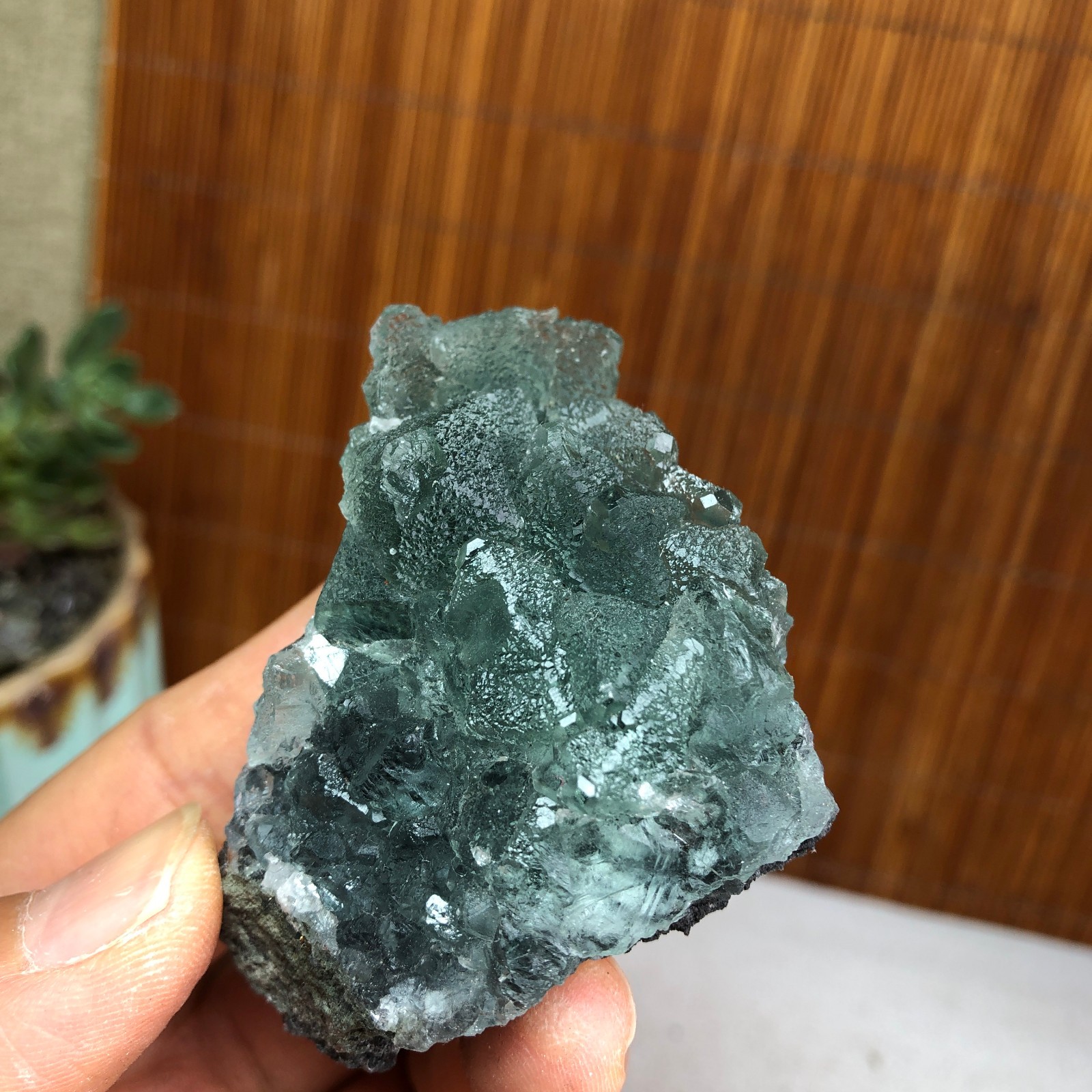 61-42-30mm Rare Natural Green Calcite fluorite Mineral Specimen 85g A6126