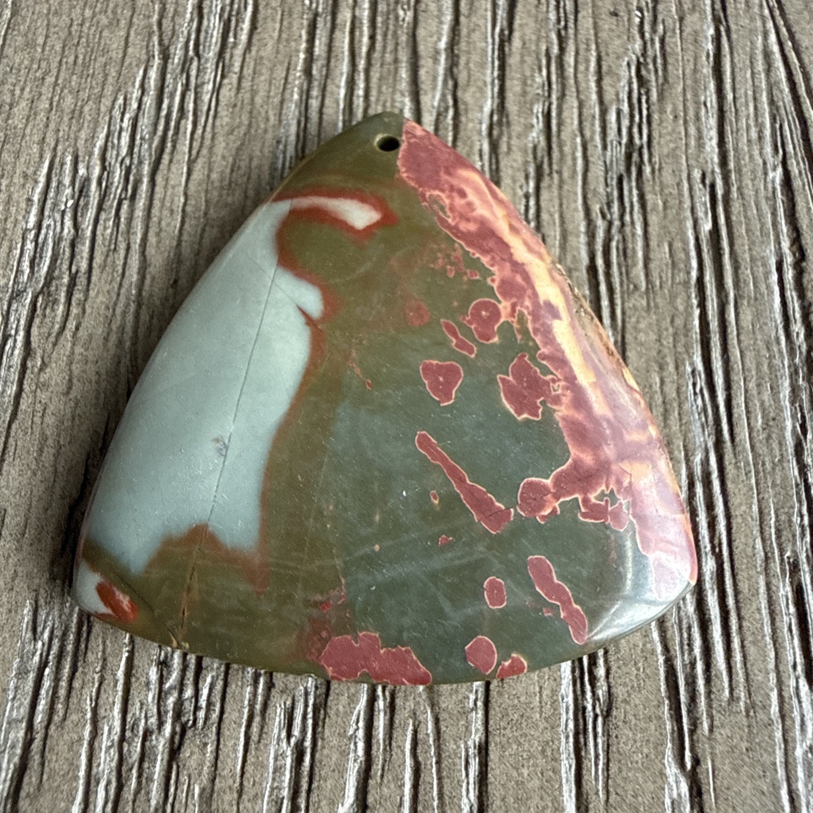 Beautiful Dragon Bloodstone Triangle Pendant – Item #226