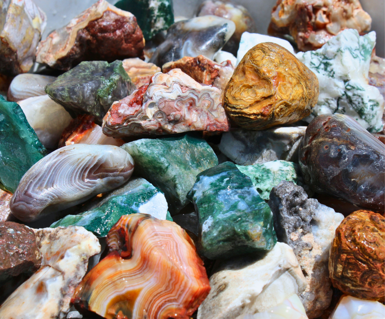 Agate Mix – Rough Rocks for Tumbling – Bulk Wholesale 1LB options