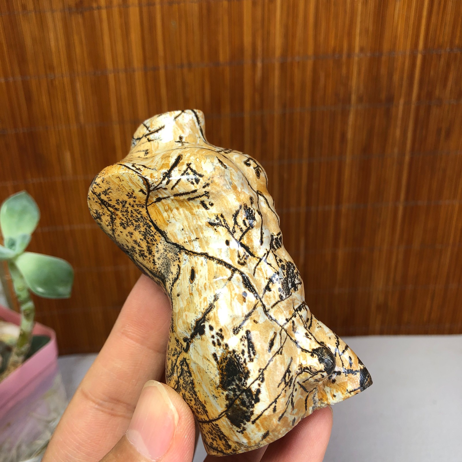 Rare Natural Traditional Chinese Painting Hand Carving male Model 166g g8407
