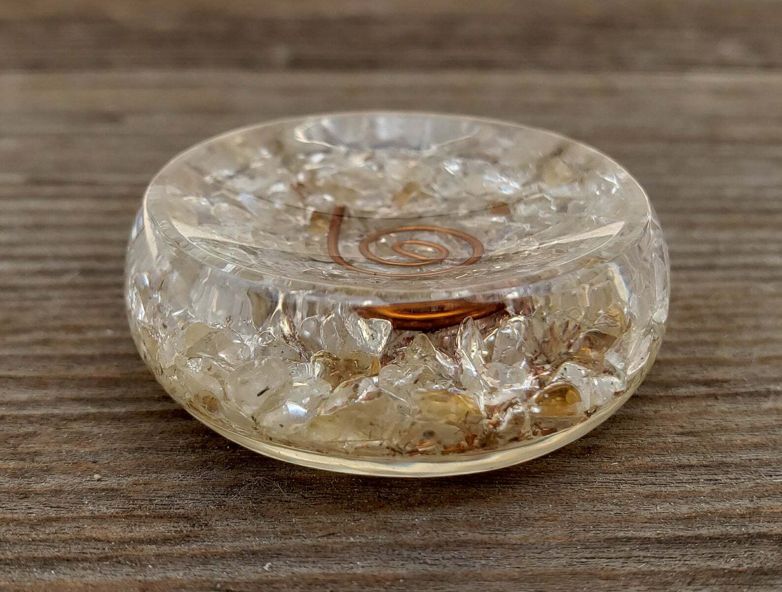 ORGONE CITRINE GEMSTONE SPHERE STAND AND WORRY STONE ORGONITE