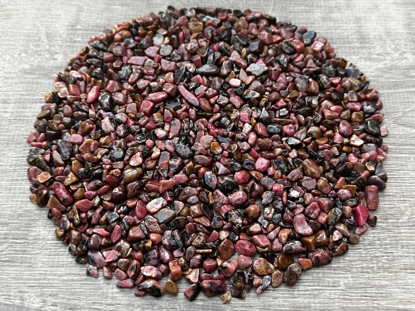 Rhodonite Semi Tumbled Gemstone Chips 4 – 12 mm, Wholesale Bulk Lot