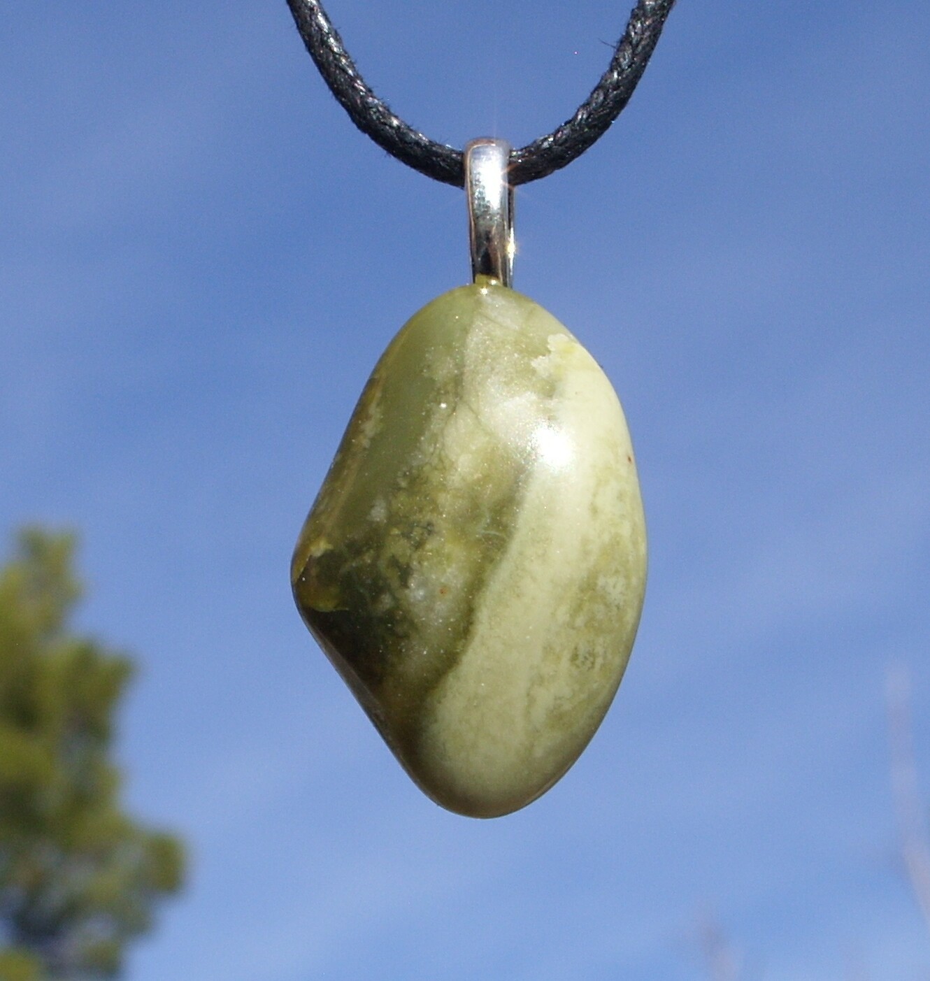 Infinite Stone Serpentine Free Form Crystal Pendant Necklace Healing Pain Relief