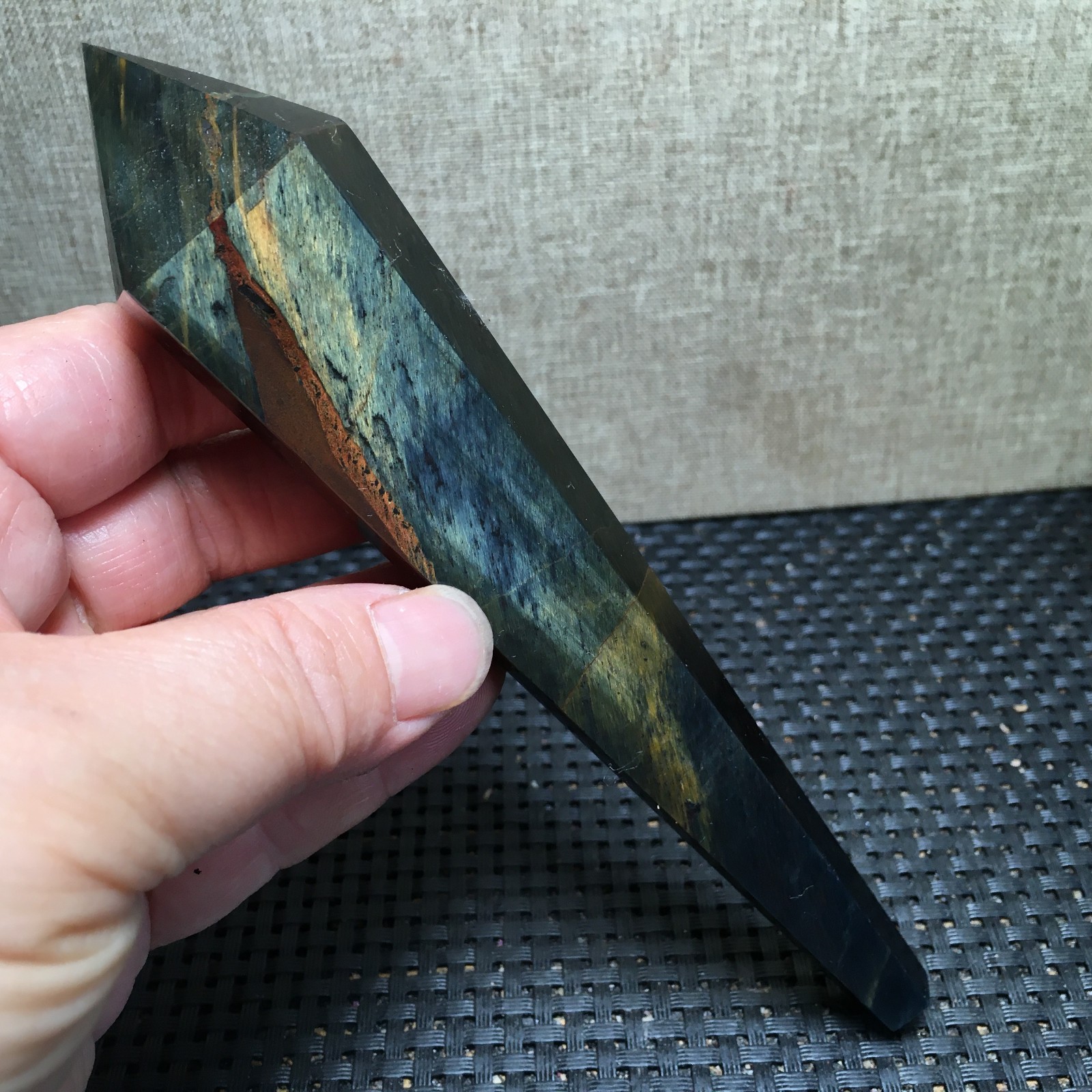 127g natural tiger-stone Quartz Crystal Wand Specimens fb1535