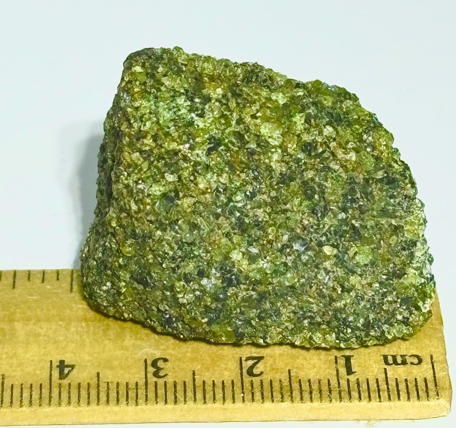 Peridot Crystal Cluster 100% Natural Specimen Unique Raw Gem 37mm X 27mm X 20mm