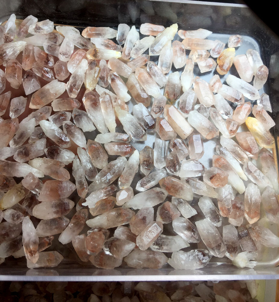 50g 70PCS+ Phantom ‘Red Ghost’ Lemuria QUARTZ Lemuria Crystal Point &Pyramid